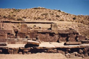 Utforskning av La Paz och Tiwanaku från Puno (HELDAG)