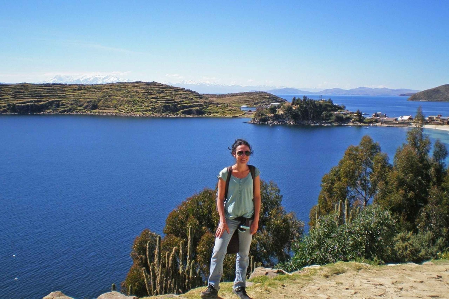 Découvrez la légendaire île du Soleil et Copacabana en une journée.