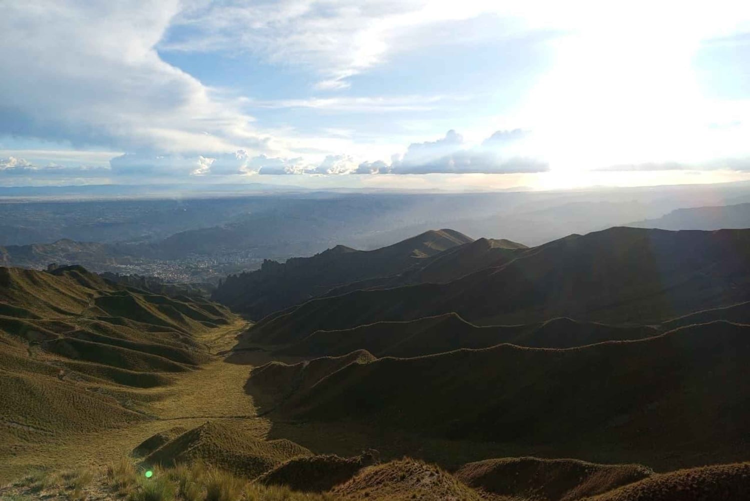 Exploring the Alaxpacha Viewpoint and the Valley of Souls