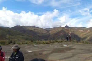 Exploring the Alaxpacha Viewpoint and the Valley of Souls