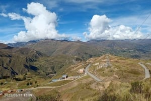 Exploring the Alaxpacha Viewpoint and the Valley of Souls