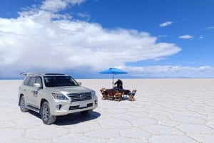Da Atacama, Cile: tour privato di 2 giorni alle saline di Uyuni.