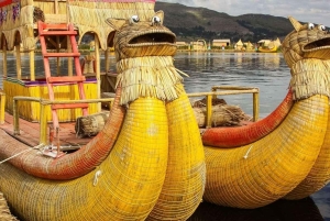 Vanuit Cusco: Titicacameer 1-Daagse bustour + lunch