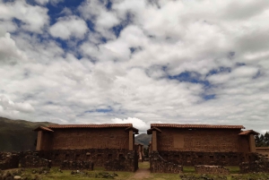 Z Cusco: Jezioro Titicaca z wizytą w Uros i Taquile