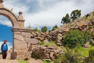 From Cusco: Route of the sun from Cusco + 2-day tour in Puno