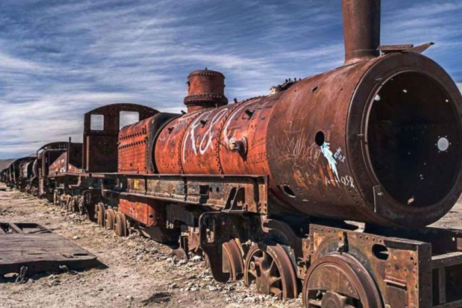 Cuscosta: Uyuni Salt Flat Tour 3 päivää 2 yötä