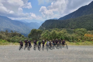 From La Paz: 3-Day Biking Death Road & Uyuni Salt Flats Tour