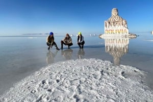 Au départ de La Paz : circuit de 3 jours dans le désert de sel d'Uyuni et au volcan