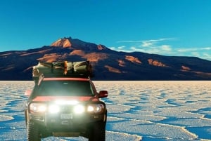 From La Paz: 3-Day Uyuni Salt Flats Tour with Bus Transfers