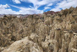 Von: La Paz: Chacaltaya Berg und Mondtal Tagestour