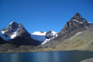 Från La Paz: Condoriri nationalpark dagsutflykt med vandring