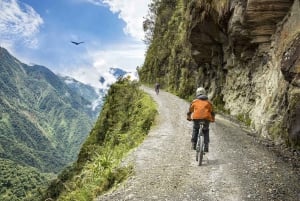 From La Paz: Death Route by mountain bike Tur guided tour