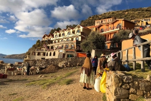 Depuis La Paz : Excursion en groupe au lac Titicaca et à l'île du Soleil