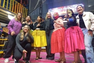 Vanuit La Paz: rondleiding door de Cholitas-kunsthal en een show met worstelen