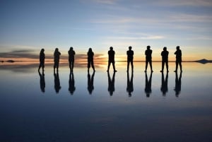 From La Paz: Salar de Uyuni Tour - 2 Days and 1 Night