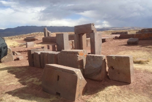 Z La Paz: Tiwanaku i Puma Punku z lunchem |Prywatnie|