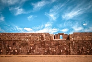 Fra La Paz: Tiwanaku Ruins delt tur