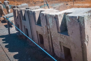 Fra La Paz: Tiwanaku Ruins delt tur