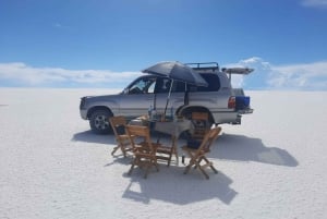 From La Paz to Atacama: Uyuni Salt Flats 4-Day Tour