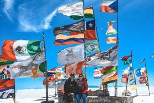 Depuis La Paz : Excursion au salar d'Uyuni _ nuit en bus