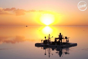 Von La Paz aus: Uyuni Salt Flats 2-Tages-Tour mit Bustouren Tickets