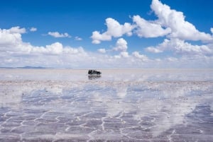 From La Paz: Uyuni Salt Flats 2-Day Tour with Bus Transfers