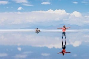 La Pazista: La Paz: Uyuni Salt Flats 2-Day Tour with Bus Transfers