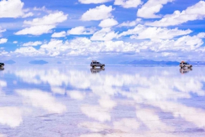 From La Paz: Uyuni Salt Flats Tour 1-Day + Round Trip Bus