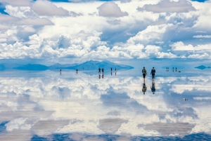 Fra La Paz: Uyuni Salt Flats Tour | Buss La Paz - Uyuni |