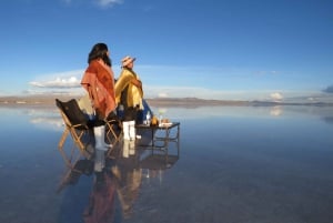 Depuis La Paz : Les salines d'Uyuni et le volcan Tunupa en bus.