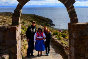 De Puno: Excursão de 2 dias à Ilha Amantani