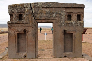 Fra Puno: Utforsk La Paz og Tiwanaku