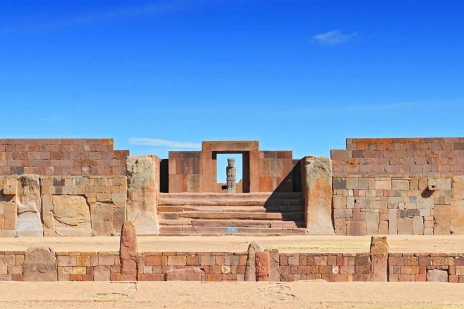 Depuis Puno : découverte de La Paz et de Tiwanaku, journée complète