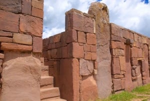 Depuis Puno, découverte de La Paz et de Tiwanaku - Journée complète