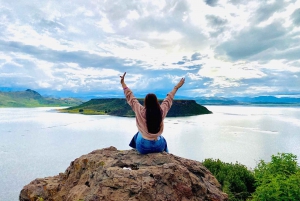 De Puno: Excursão de dia inteiro Uros Taquile Sillustani