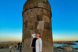 De Puno: Excursão de dia inteiro Uros Taquile Sillustani