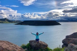 Fra Puno: Heldagstur til Uros Taquile Sillustani