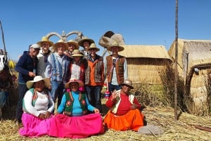 Fra Puno: Heldagstur til Uros Taquile Sillustani