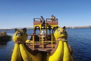 Fra Puno: Heldagstur til Uros Taquile Sillustani