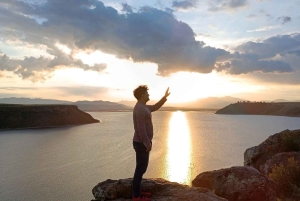 Fra Puno: Heldagstur til Uros Taquile Sillustani