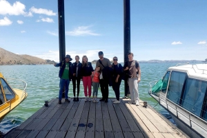 Fra Puno: Heldagstur til Uros Taquile Sillustani