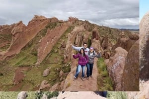 Desde Puno: Visita guiada a Aramu Muru con traslados al hotel
