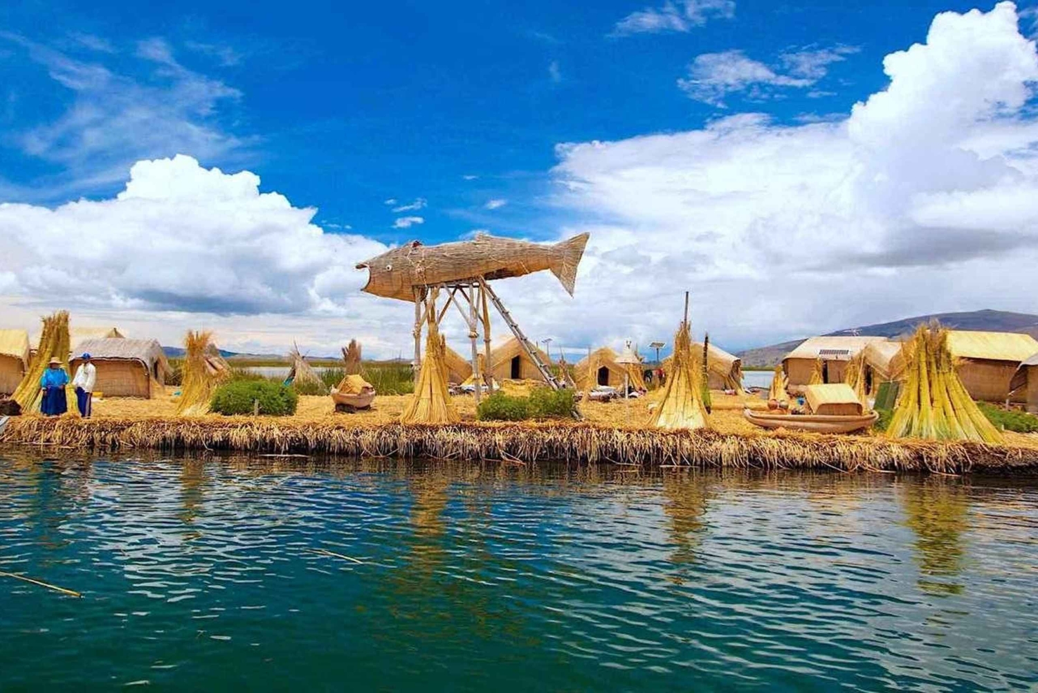 Von Puno: Isla de los Uros - Amantani - Taquile