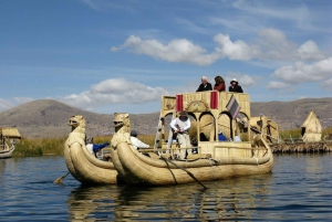 From Puno: Isla de los Uros – Amantani – Taquile