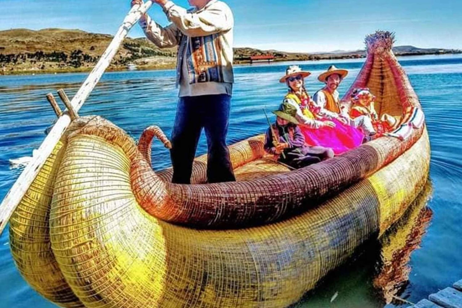 De Puno || Excursão de caiaque às Ilhas Uros || Dia inteiro