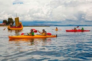 Von Puno || Kajaktour zu den Uros-Inseln || Ganztagestour ||