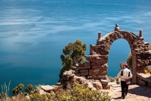 Vanuit Puno: Uros en Taquile eilanden dagvullende tour