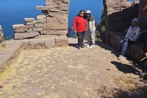 Från Puno: UROS OCH TAQUILE SPEED-BOAT TOUR (HELDAG) + VR