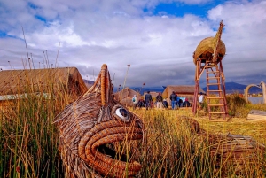 Puno: Uros Floating Islands Guided Half Day Tour