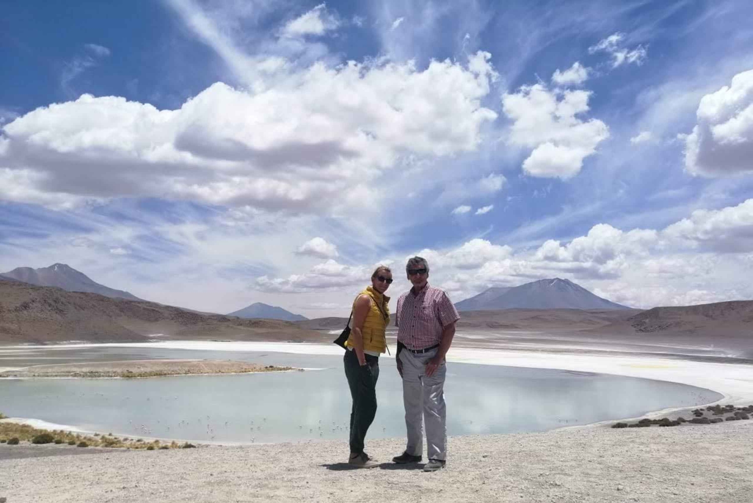 Från San Pedro de Atacama: 2-dagars tur till Uyuni Salt Flats